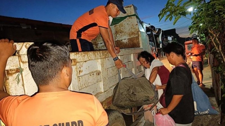 Philippines sơ tán trên diện rộng khi siêu bão Man-yi chuẩn bị đổ bộ